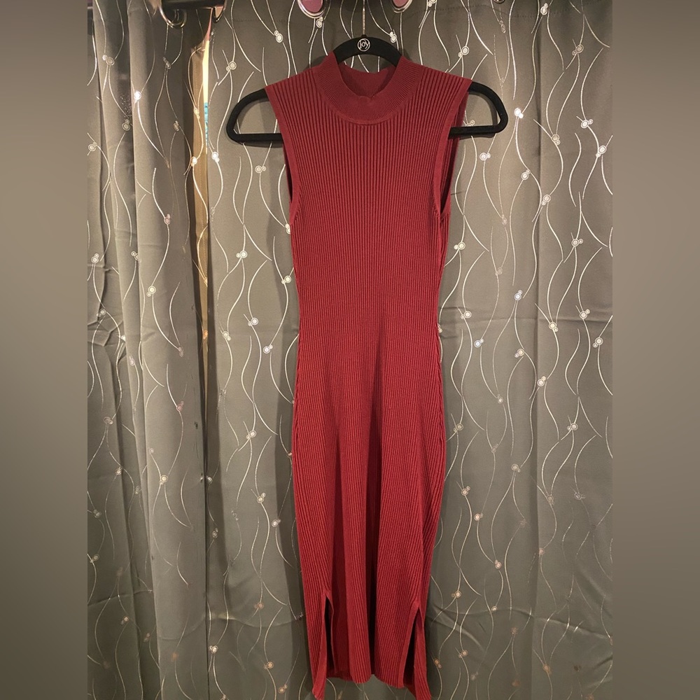 Women's Sleeveless Ribbed Sheath Dress with Funnel Neck - Wine Red